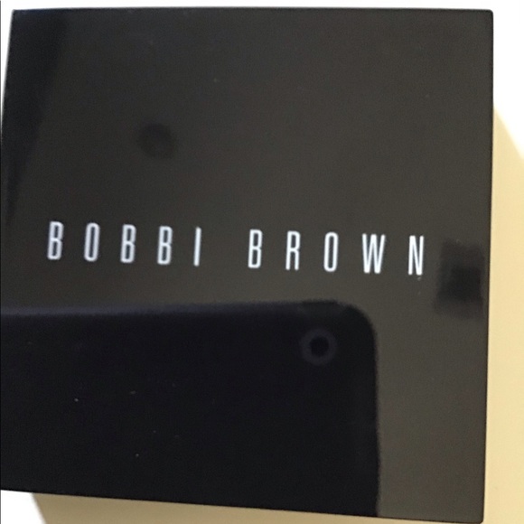 BOBBI BROWN HIGHLIGHTING POWDER IN TAWNEY GLOW NEW - Picture 2 of 4